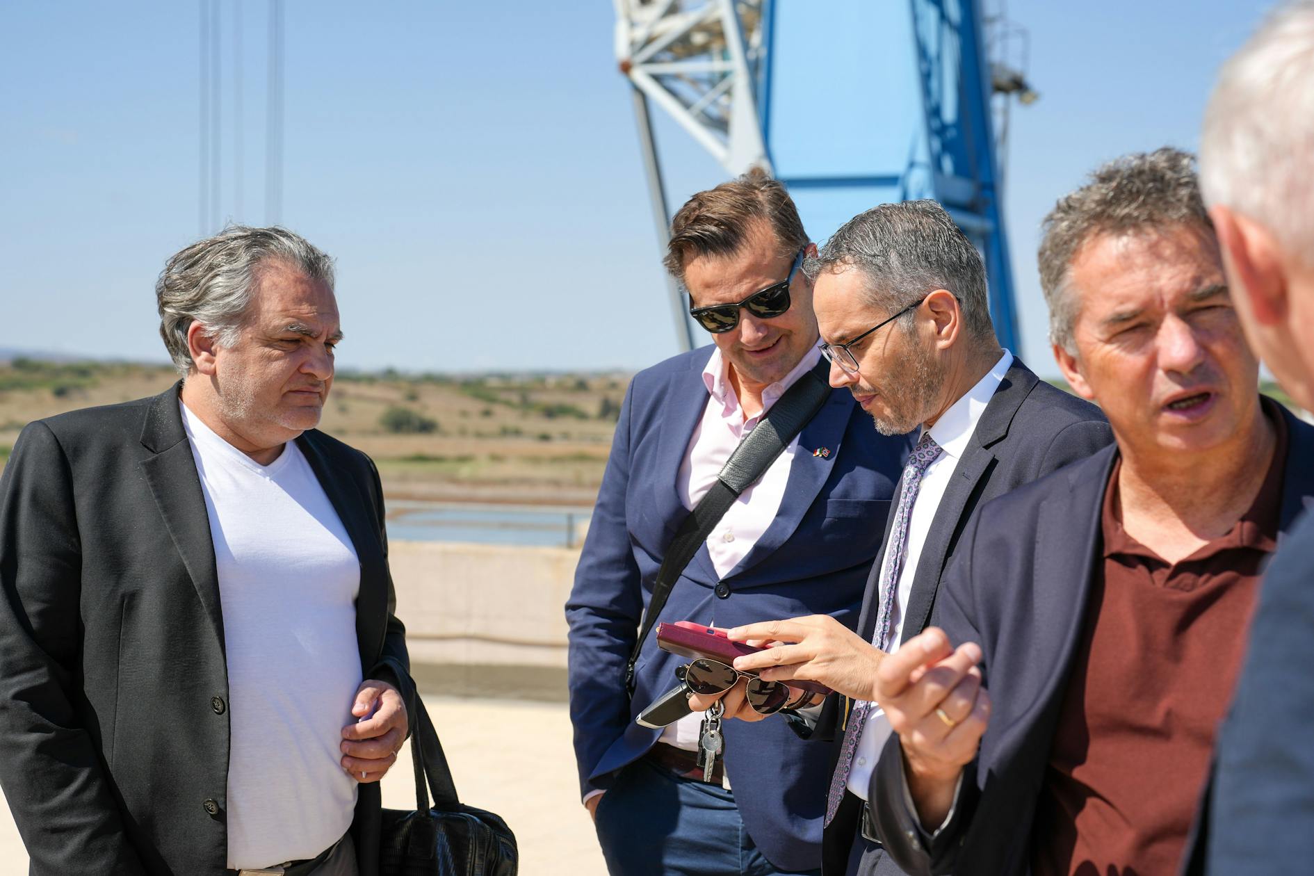 1.1 GW Floating offshore wind project has received permit from the ...